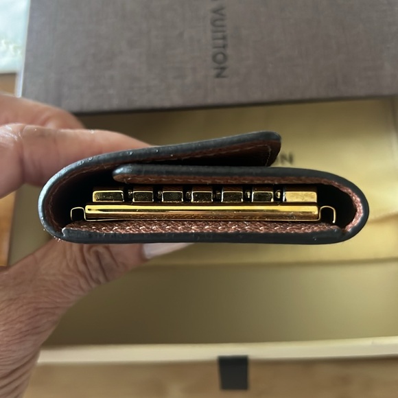 COPY - Unisex LV Key Holder Wallet Monogram - Picture 3 of 13